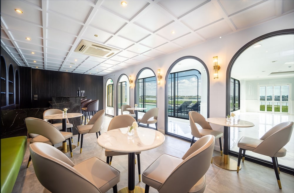 Eastin Hotel Vientiane 26/50