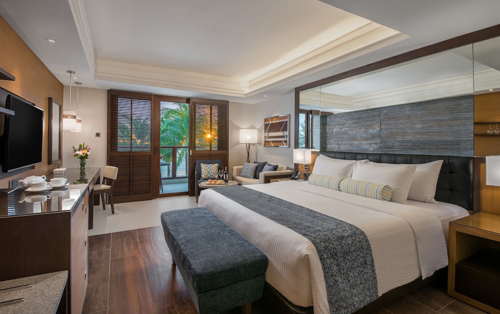 Grand, King Bed, Sea View, Beach Wing