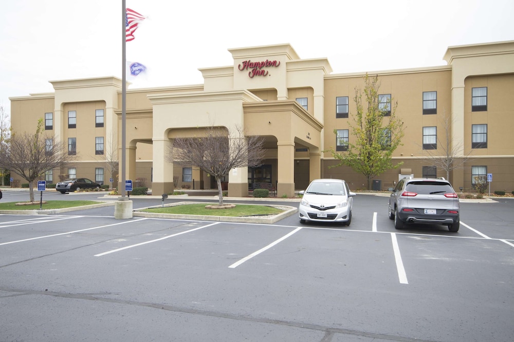 Hampton Inn Marshall, MI 1/40