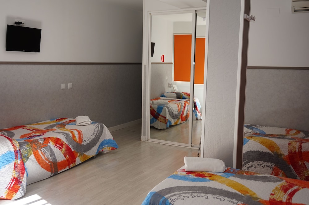 Far Home Hostel 58/71