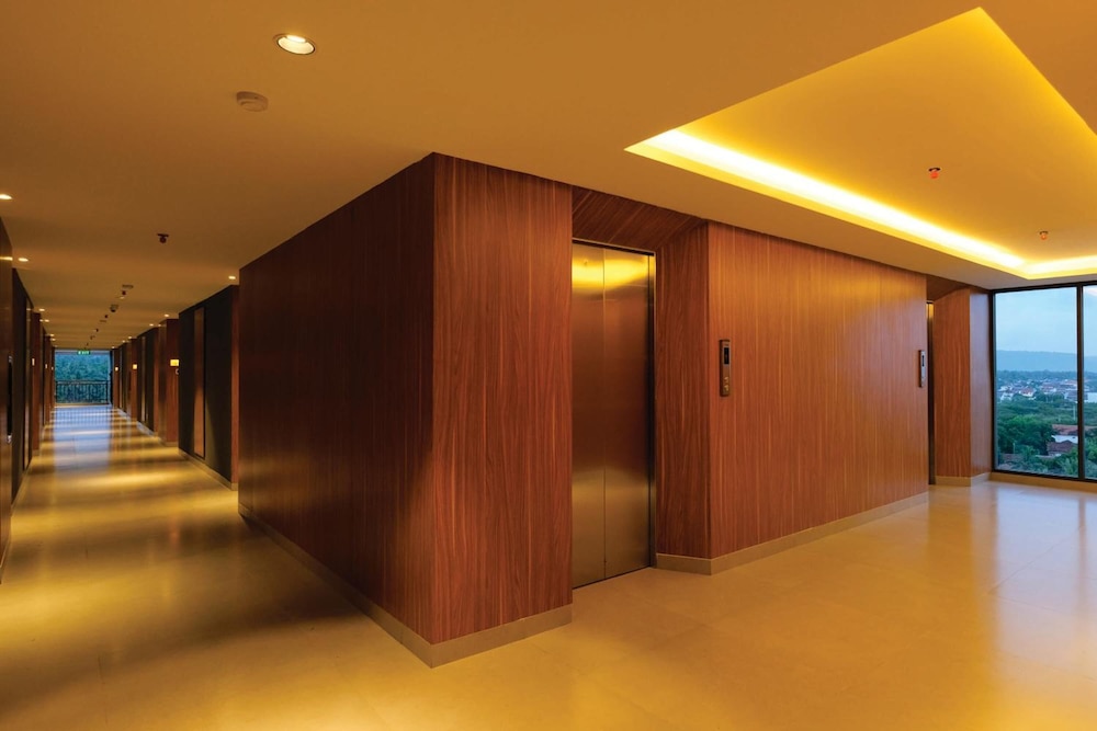 ILLIRA Hotel Banyuwangi 29/56