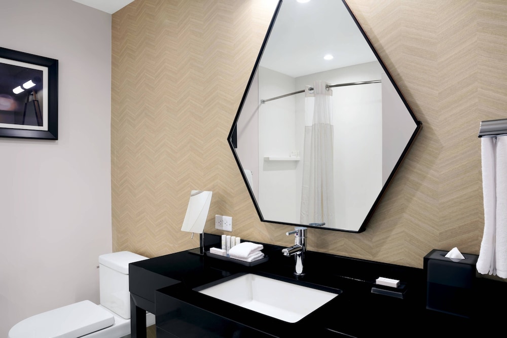 Courtyard by Marriott Boston Downtown/North Station 16/51