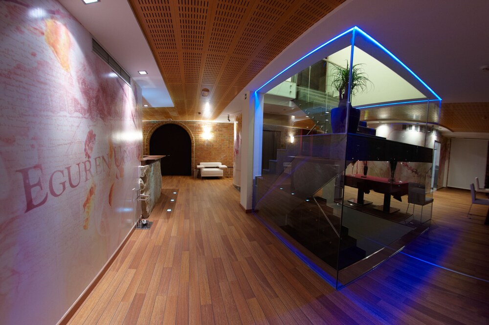 Eguren Ugarte Hotel 25/40