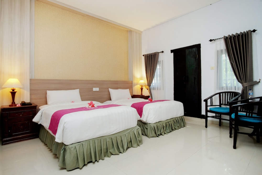 Puri Saron Senggigi Beach Hotel 16/63