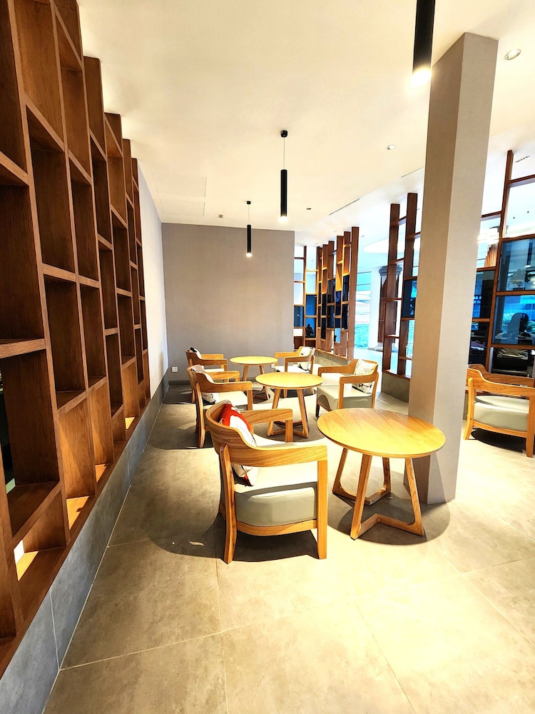 Amalthea Hotel 28/50