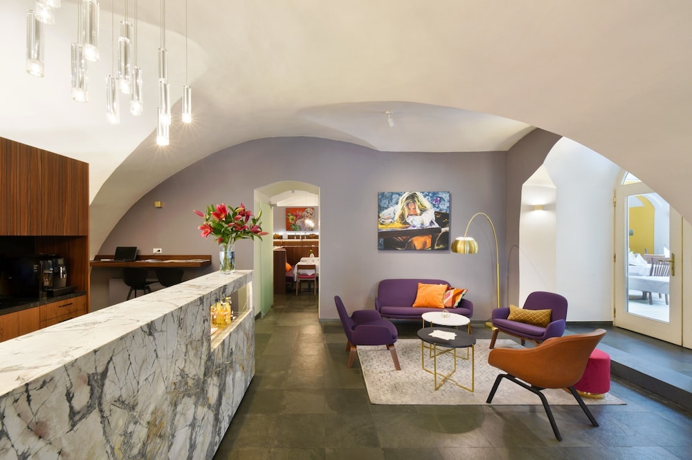 Hotel Zum Dom Palais Inzaghi 54/66