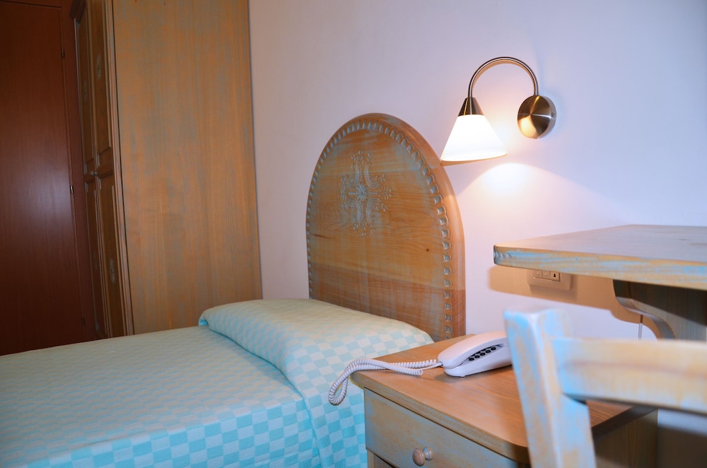 ALGHERO CITY HOTEL(FORMERLY Hotel Barcellona) 16/42