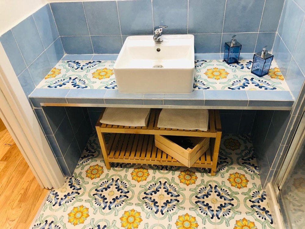 Domus Studio 25 Bed and Breakfast 24/50