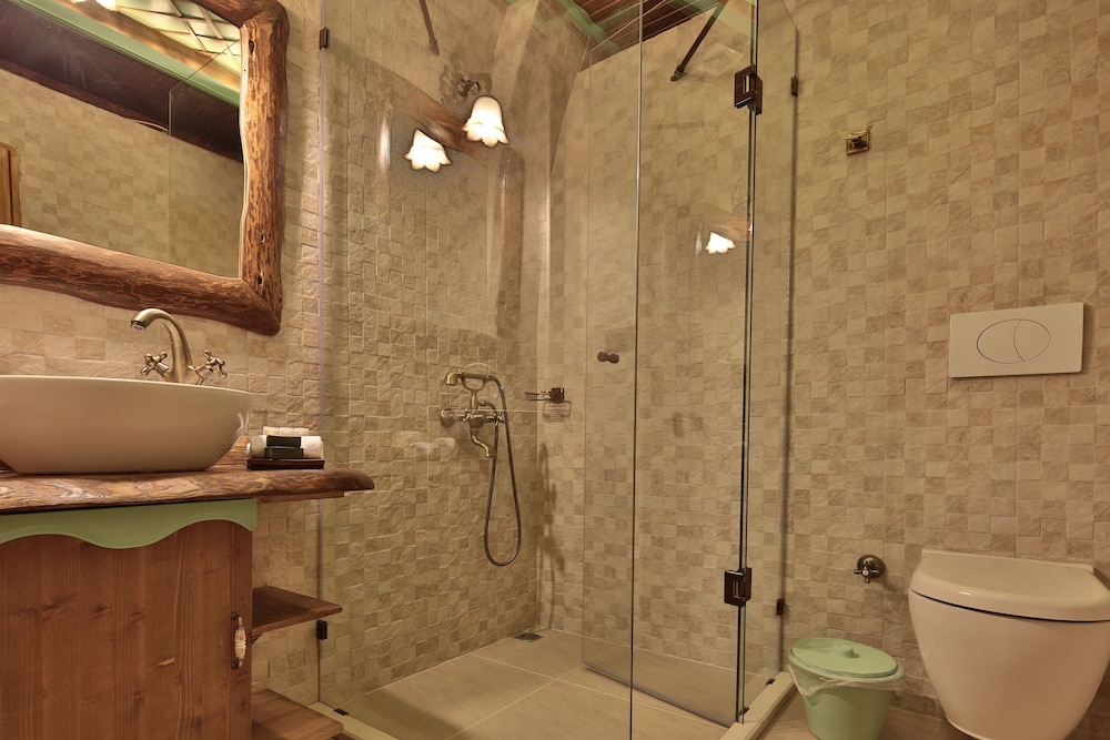 Elif Stone House 13/63
