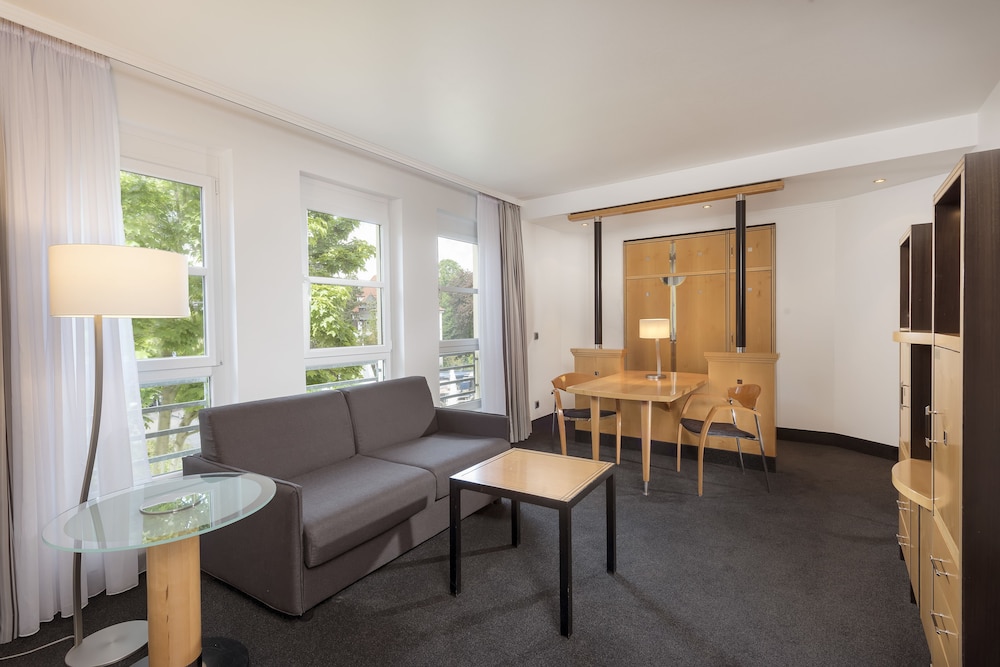 Seminaris Sunday Hotel Leipzig West 46/77