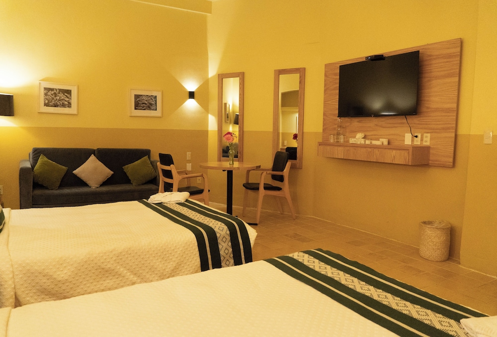 غرفة جونيور بسريرين مزدوجين، Casona Oaxaca 5/10