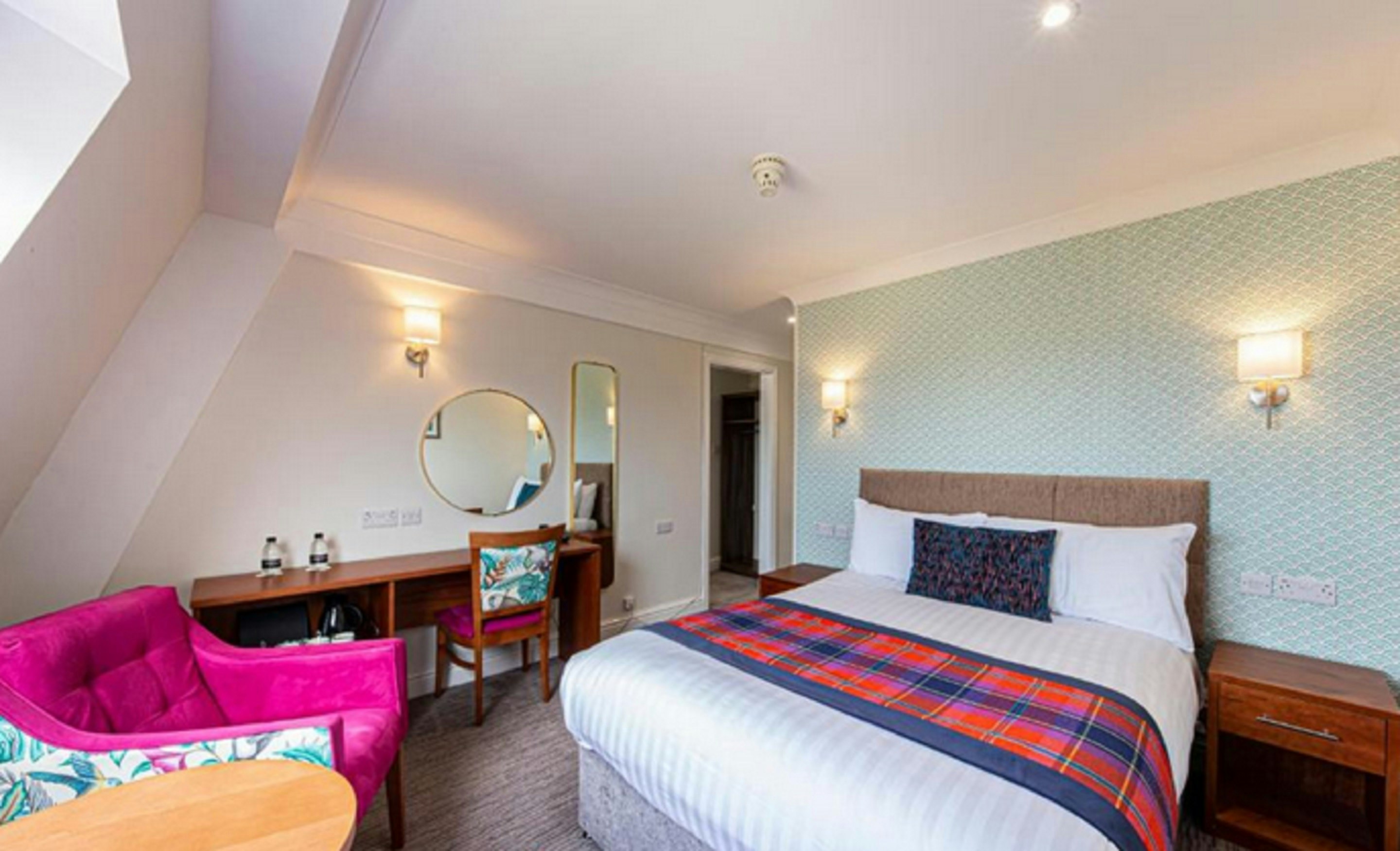 The Beaches Hotel 22/100