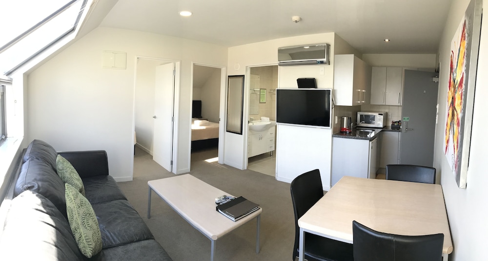 Alpha Motel Luxury Apartments 50/74