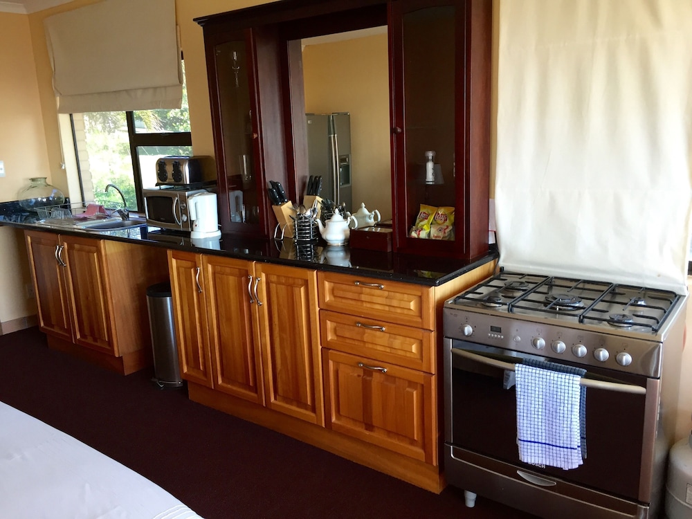 Kingston Place Guest House 10/62