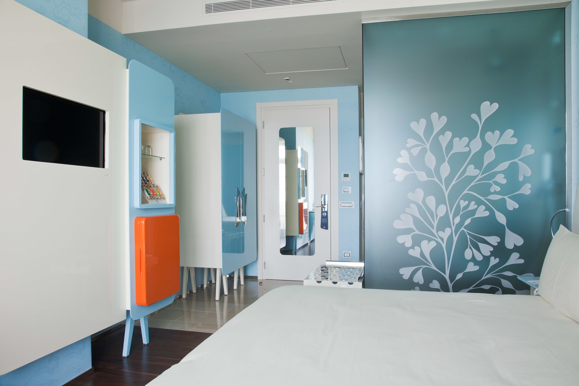 rooms