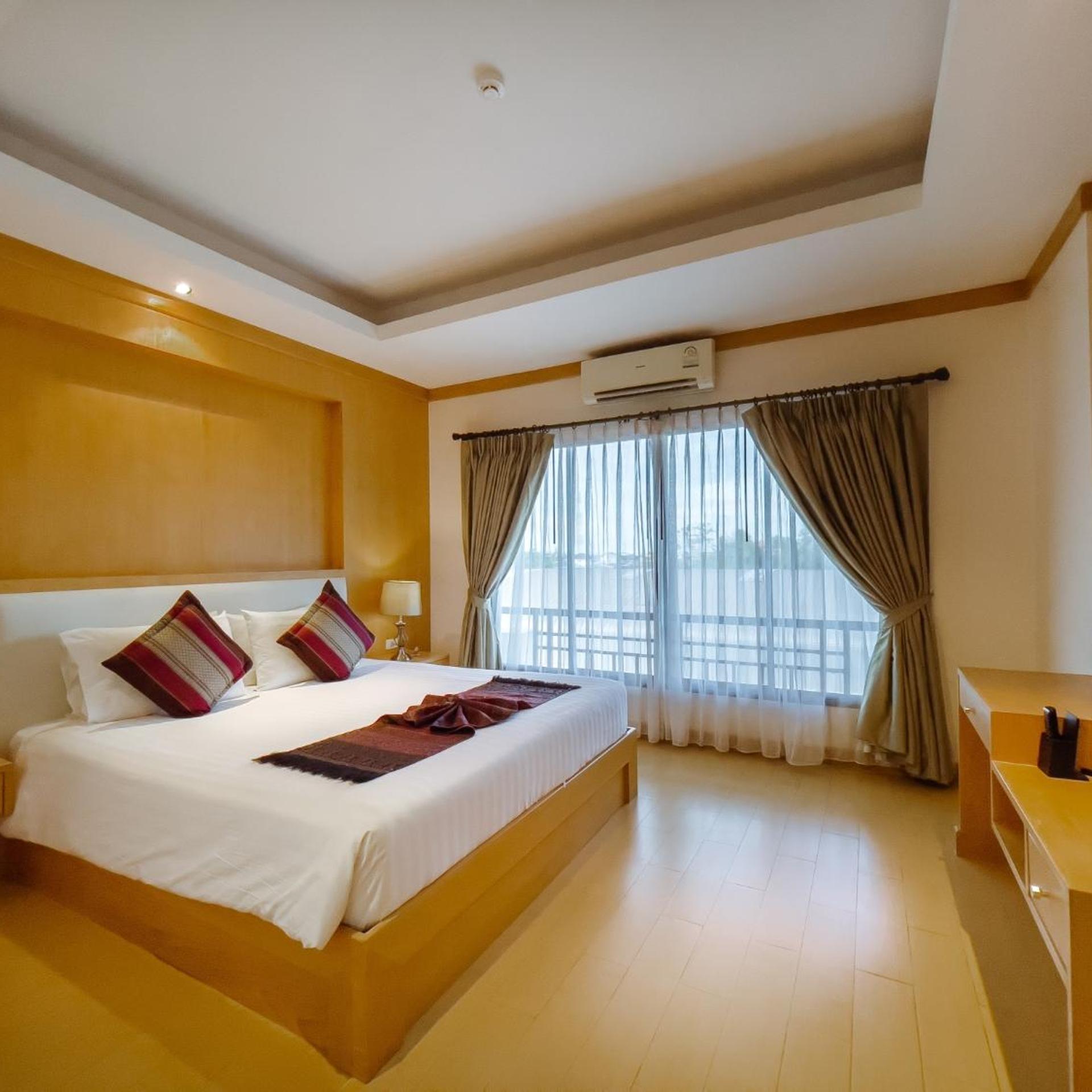 Royal Nakhara Hotel Nongkhai 15/50