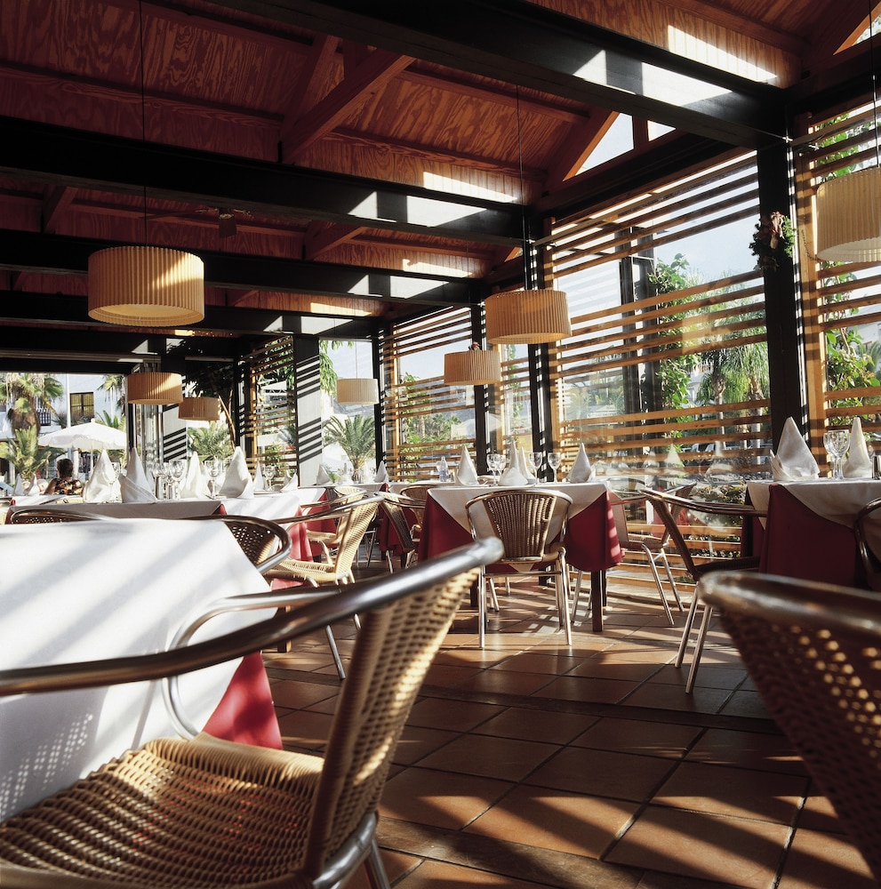 Apartamentos Hg Tenerife Sur 32/50