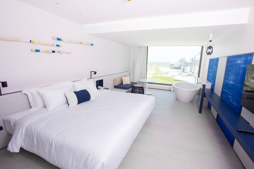 Sky Pool Suite 2 Bedroom