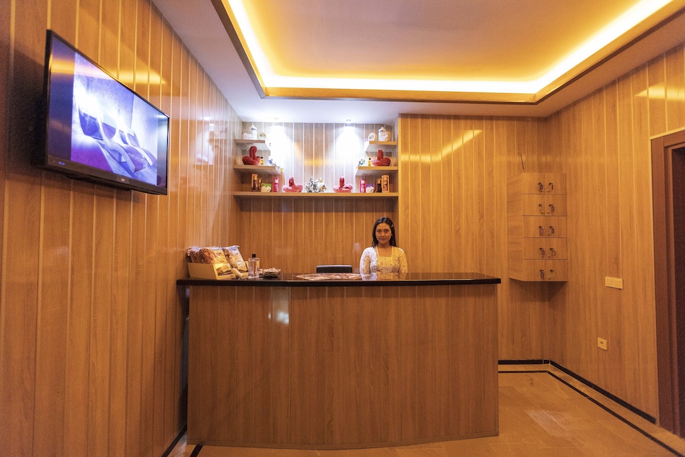 World Point Hotel 4/34