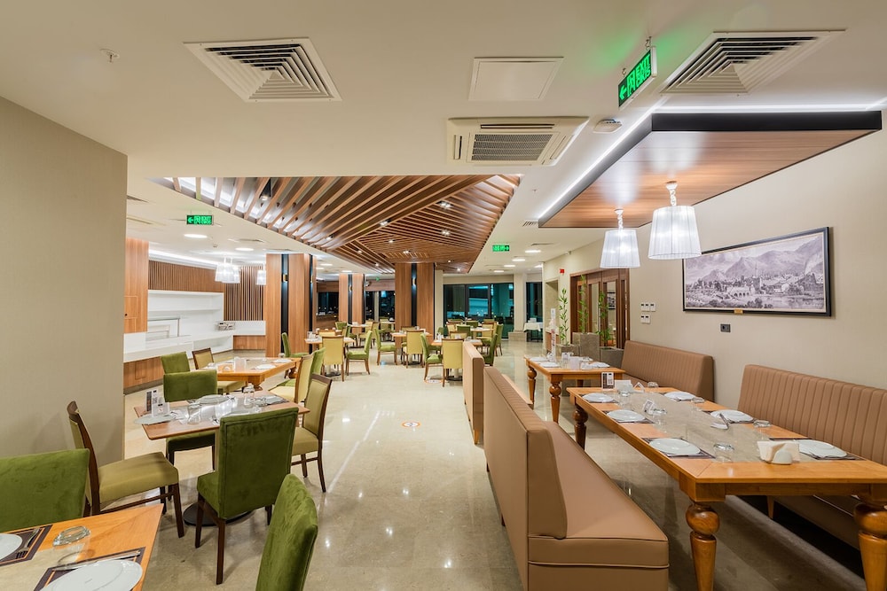 Artes Hotel 26/33