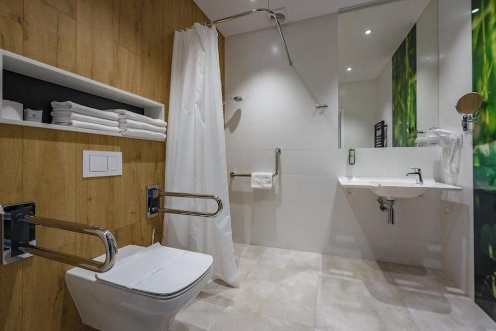 Hotel Prezydent 48/48