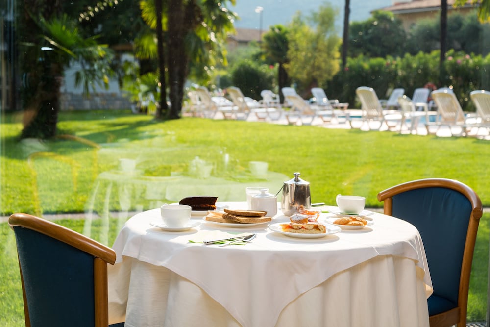 Brione Green Resort 49/69