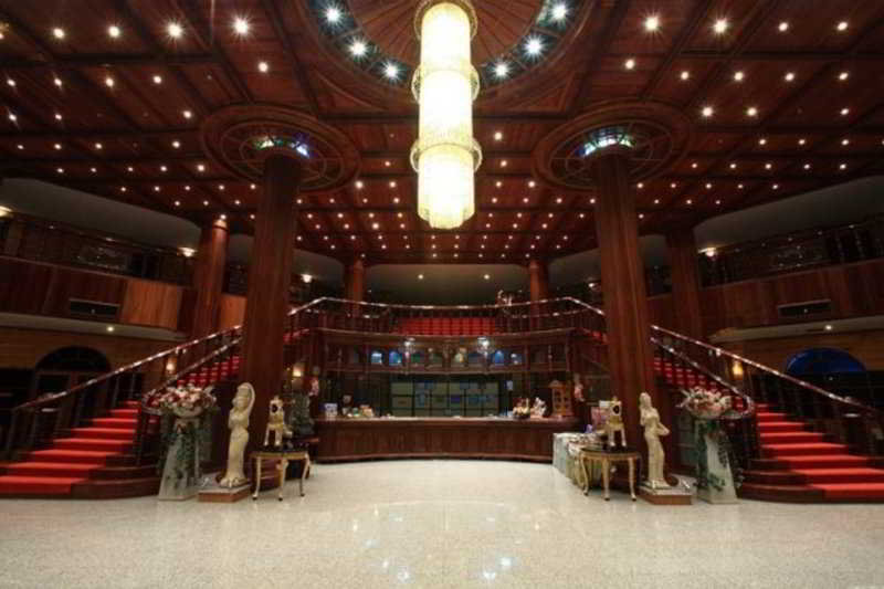 Hermitage Hotel & Resort 4/15