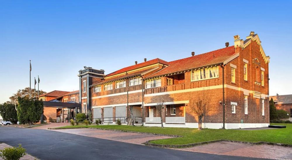 Mercure Maitland Monte Pio 46/50