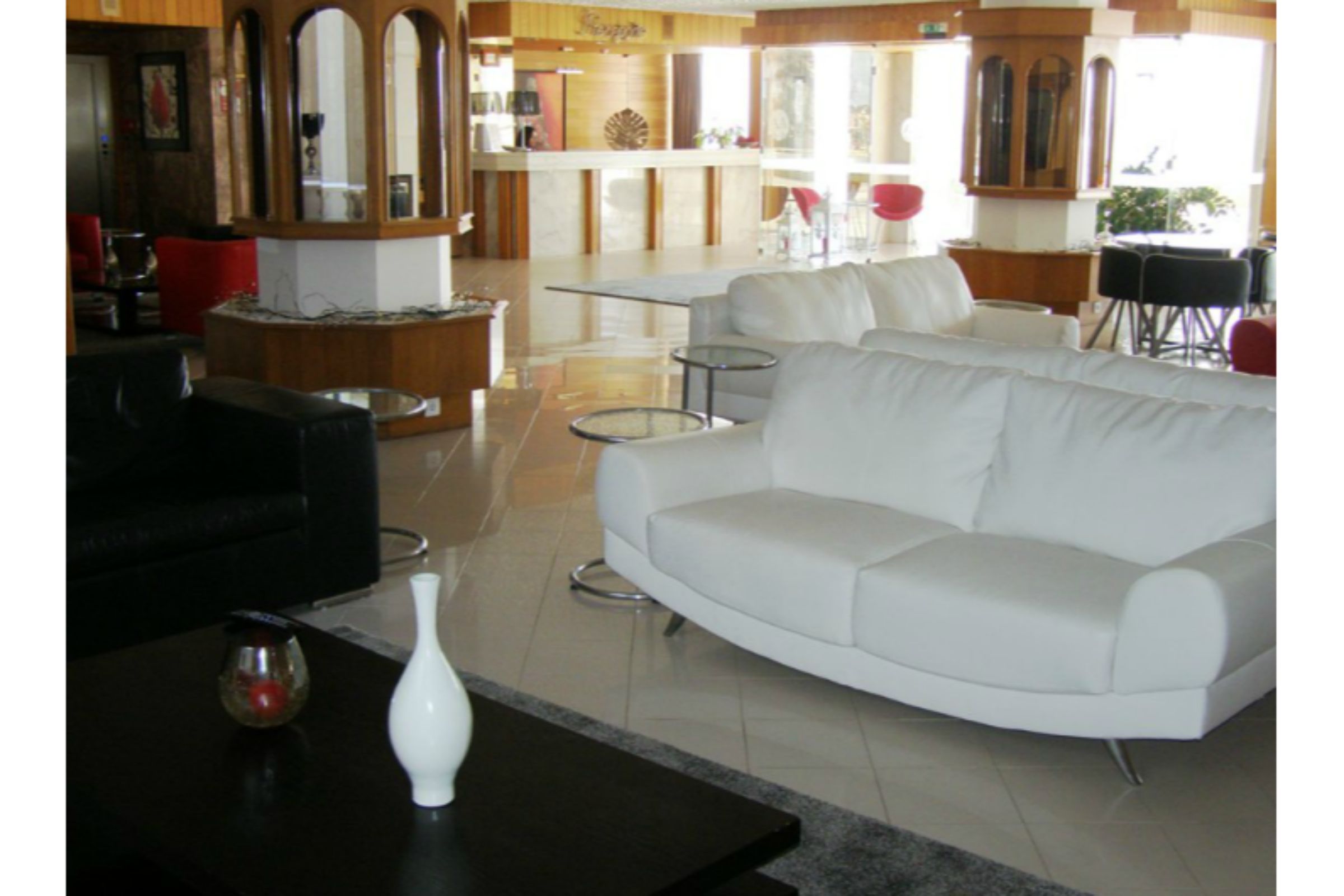 Algar Apartments 15/27