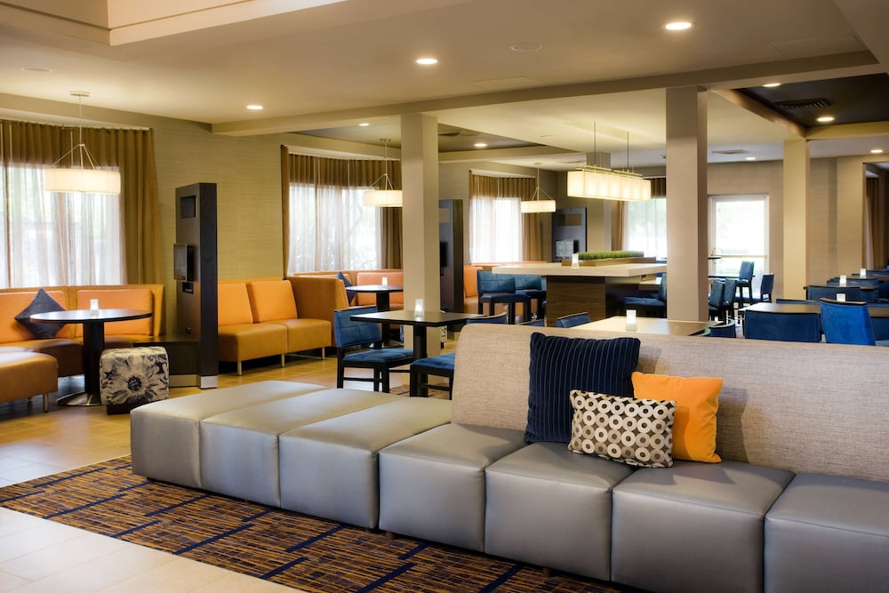 Sonesta Select San Francisco Airport Oyster Point Waterfront 17/67