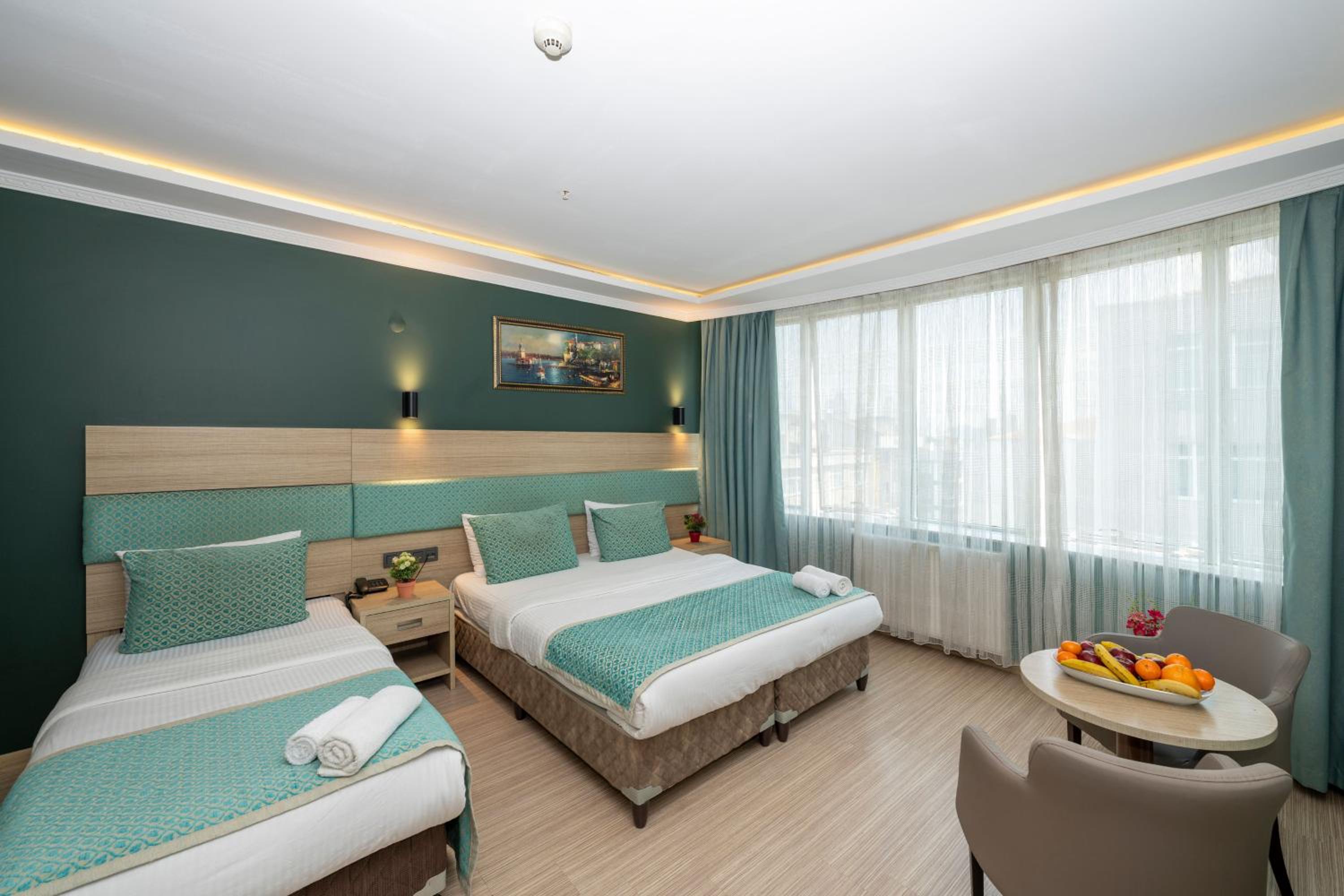 Room, Double or Twin Bed