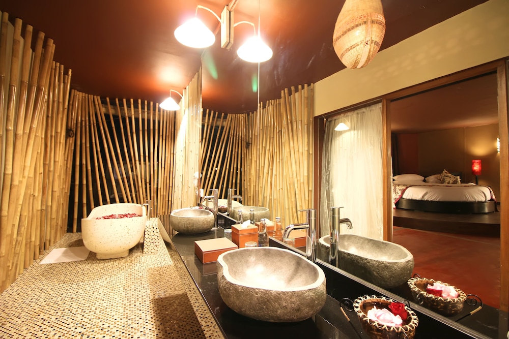 Seminyak Suites (Ex Seminyak Sky Suites by Kupu Kupu Resorts) 50/50