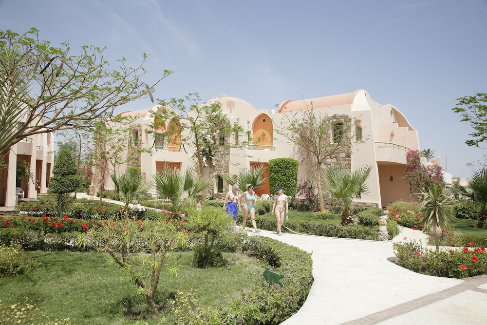 Shams Alam Beach Resort 39/50