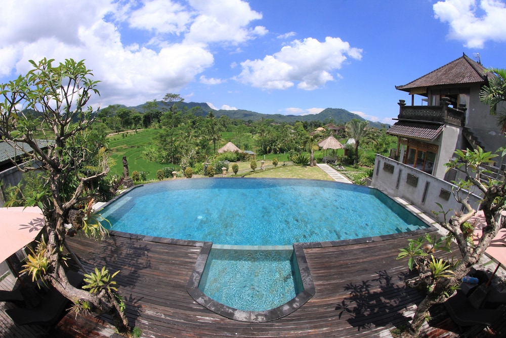 Sawah Indah Villa 79/86