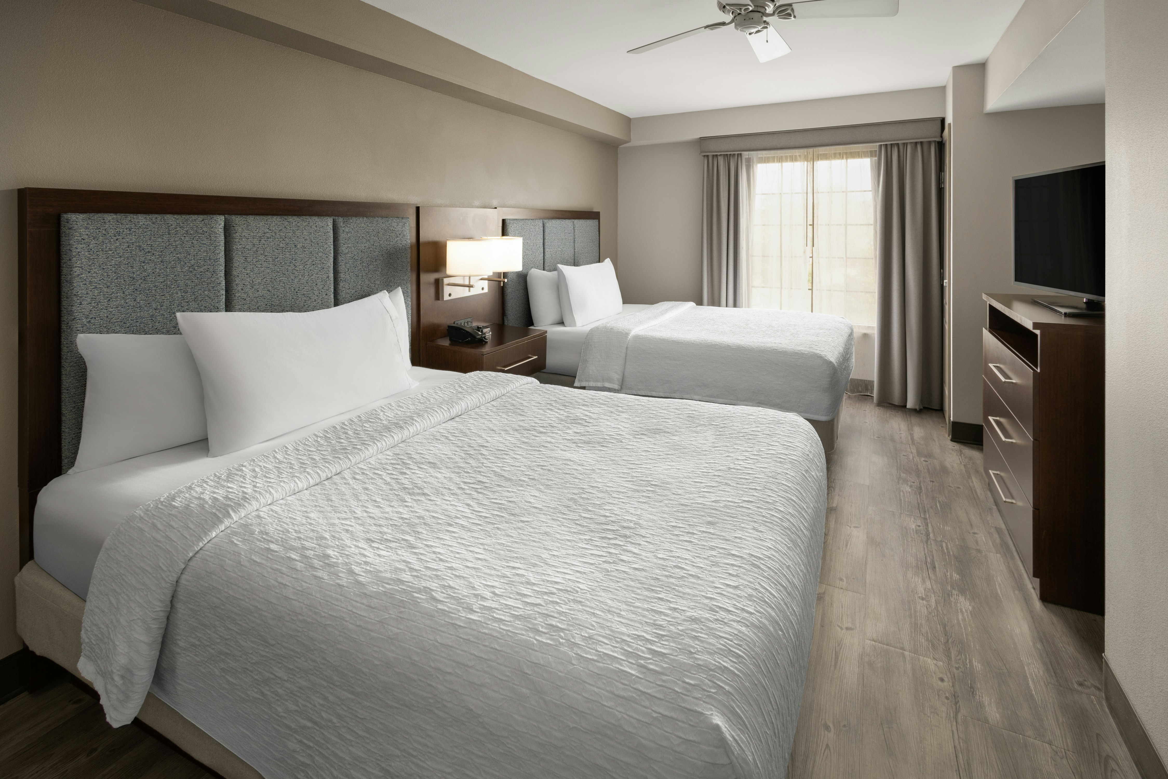 SUITE, 2 QUEEN BEDS, ACCESSIBLE
