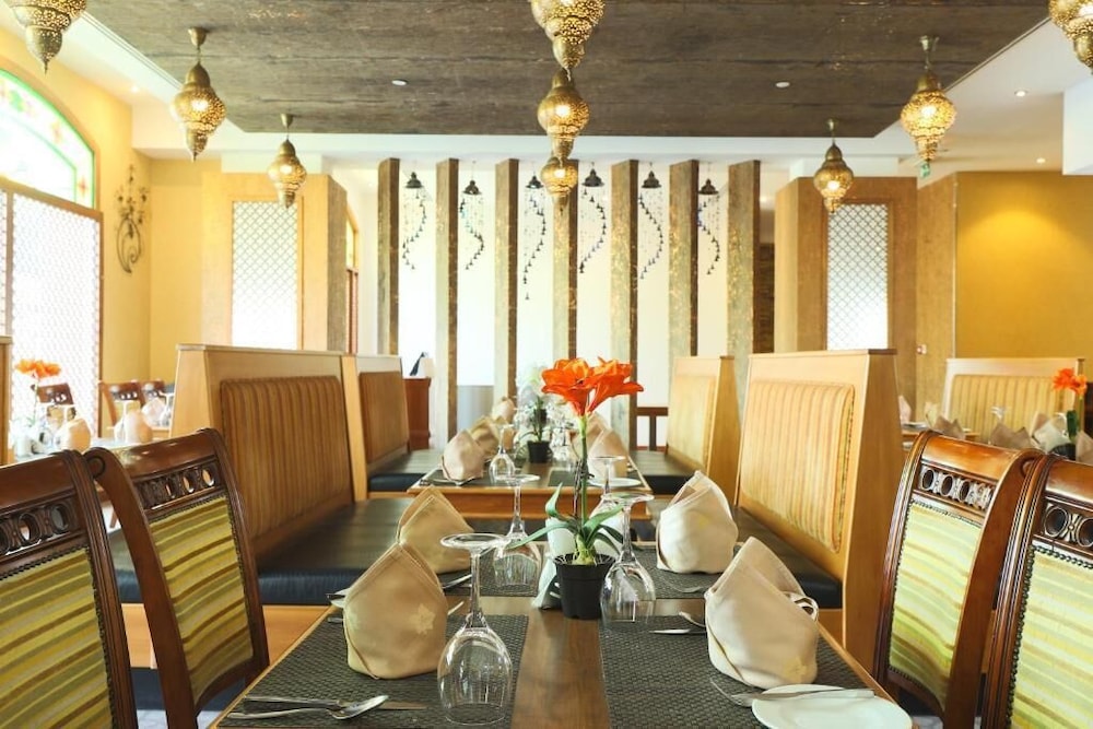 Mughal Suites 36/50