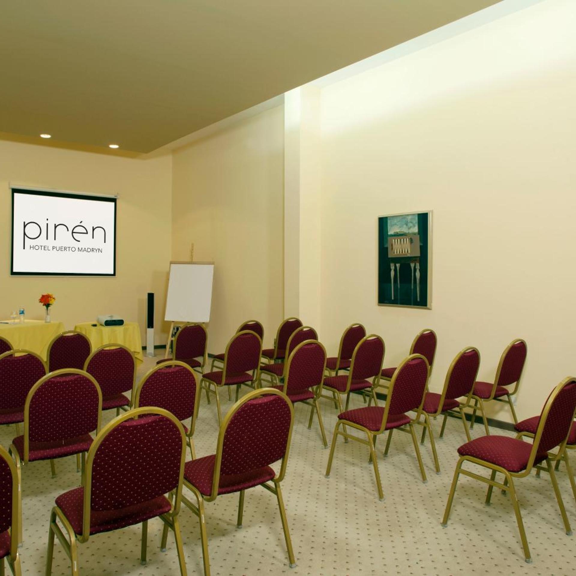 Hotel Piren 48/55