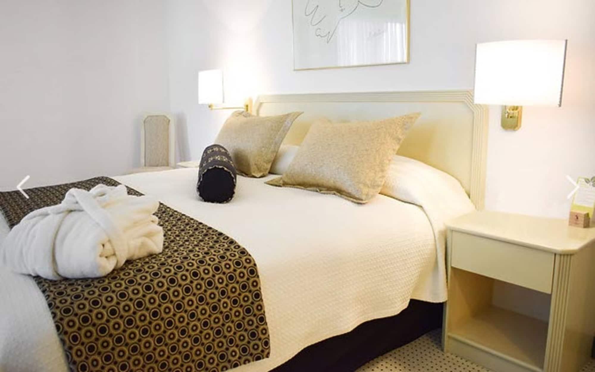 Residence, Suite