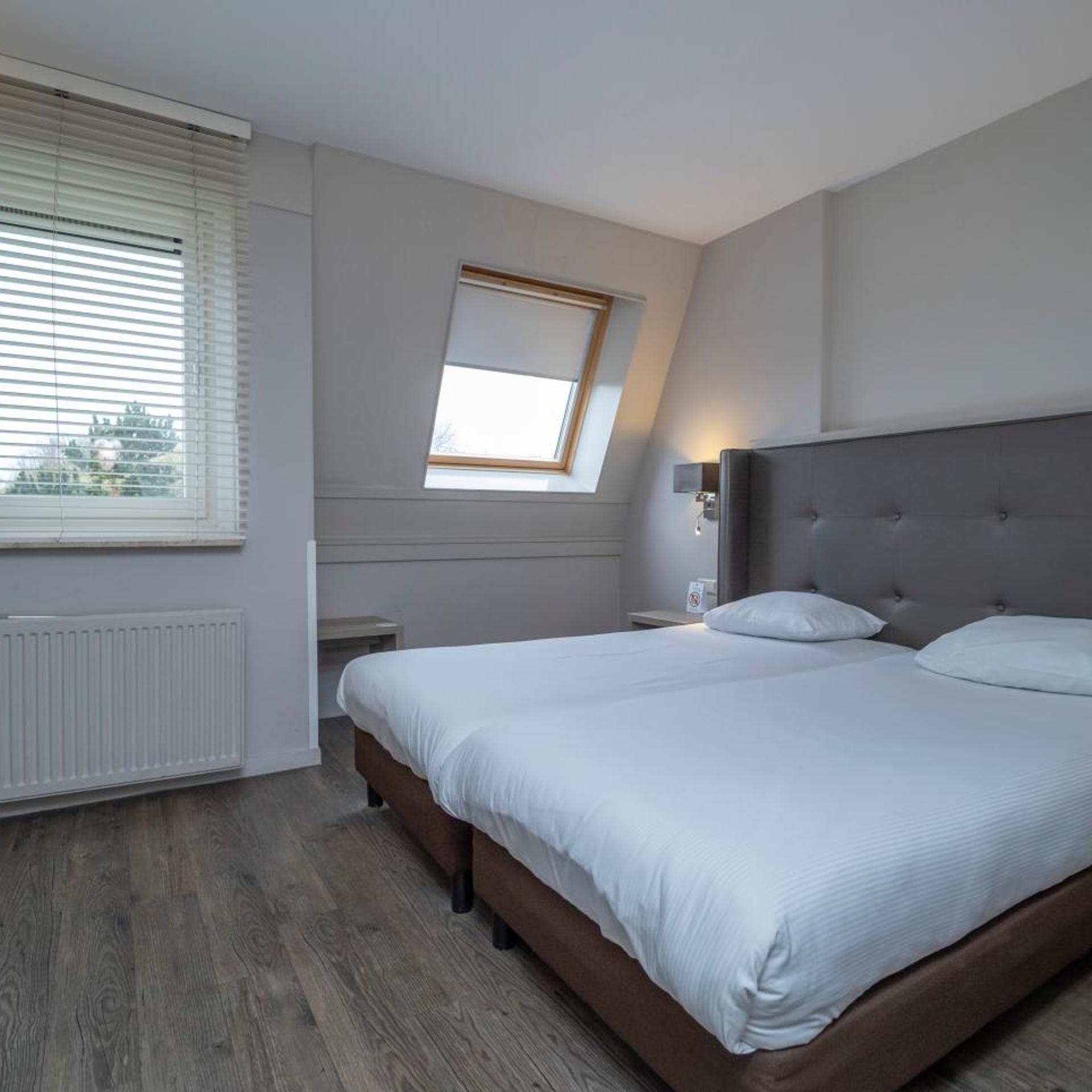 Comfort, Double Bed, Large