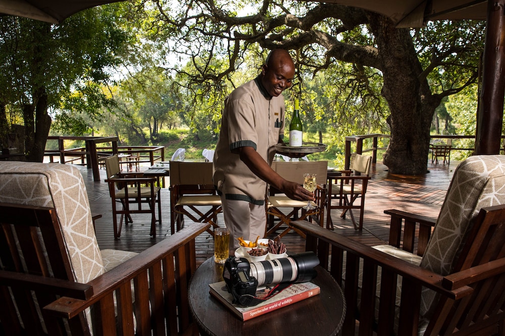 Hamilton Tented Camp 36/56