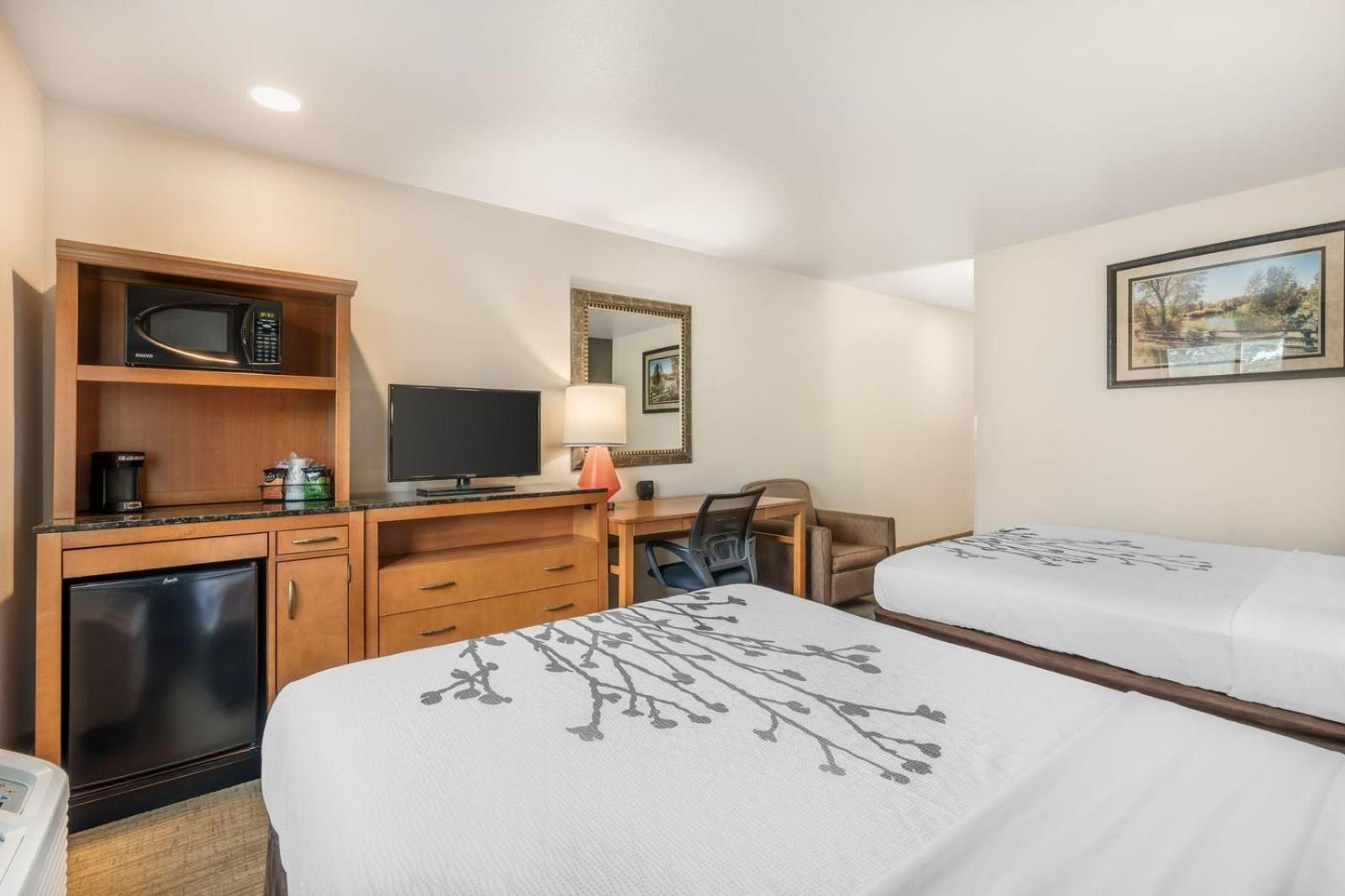 Colstrip Inn and Suites 10/44