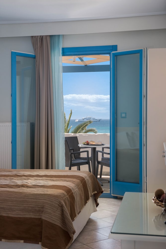 Liana Hotel 28/78