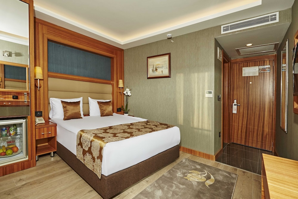 Ilkbal Deluxe Hotel & Spa Istanbul 17/65