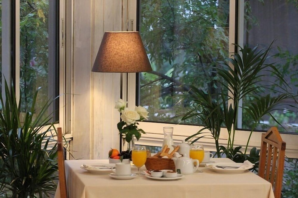 ACHILLION HOTEL photo4