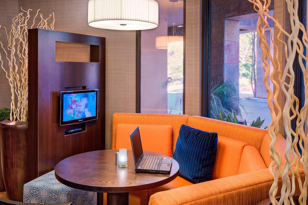 Courtyard by Marriott San Diego Carlsbad 18/27