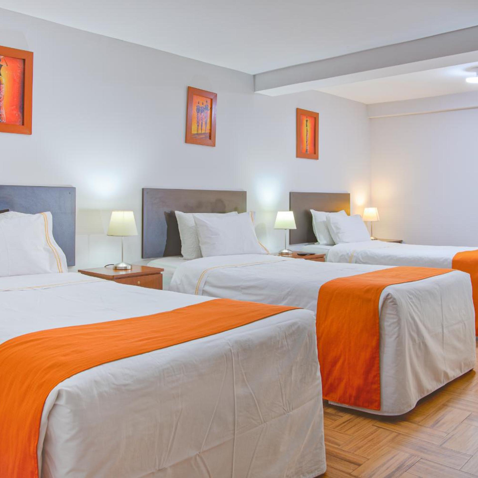 Hotel Plaza San Antonio 7/50
