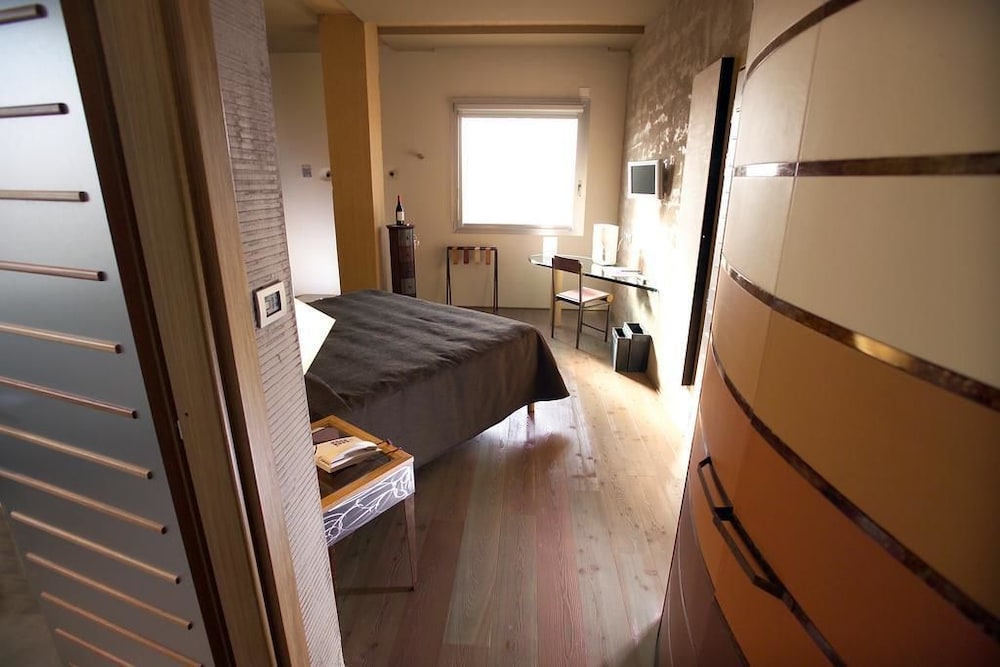 Albergo Cantine Ascheri 11/50