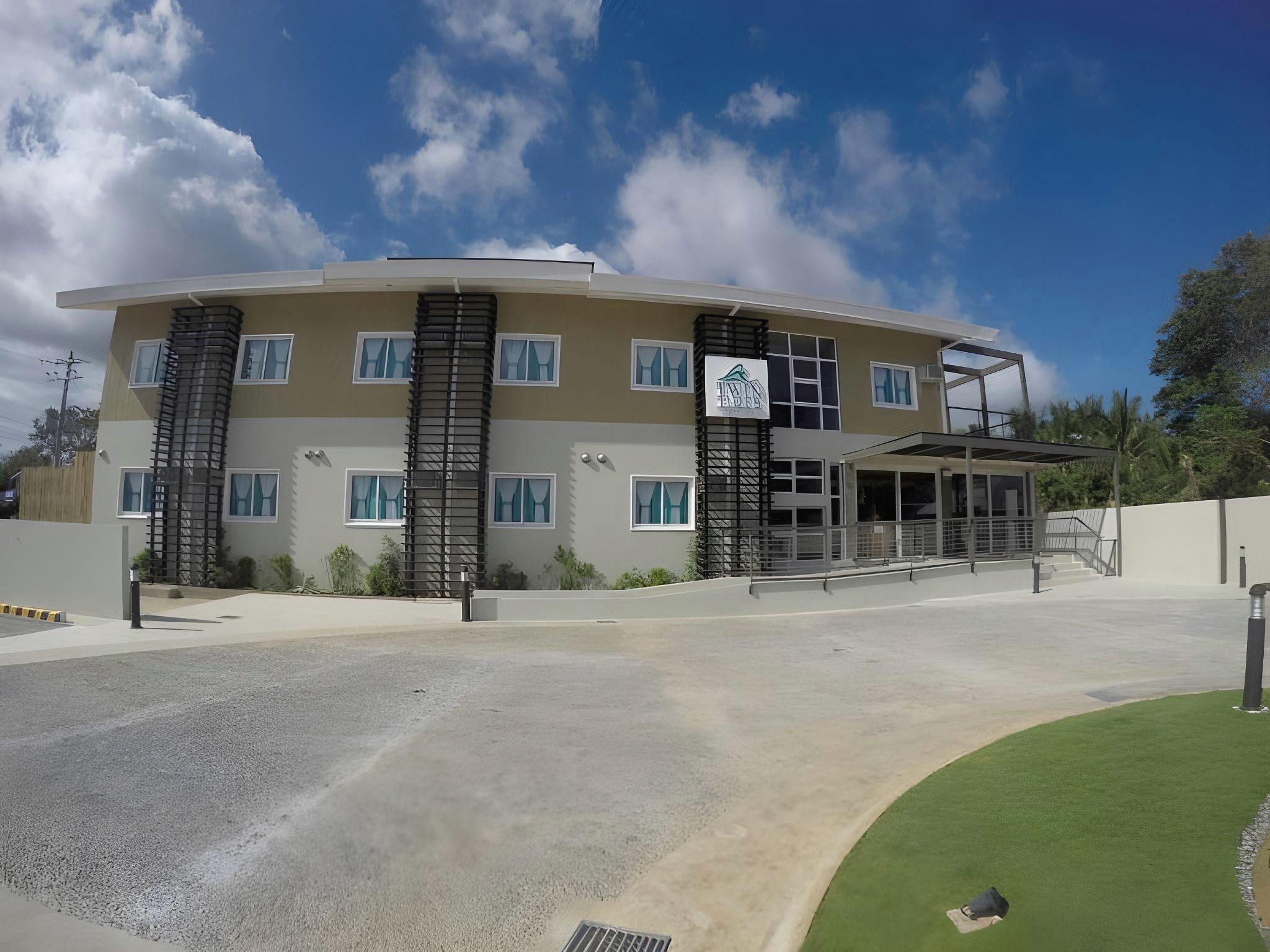 Twin Tides Panglao 2/15