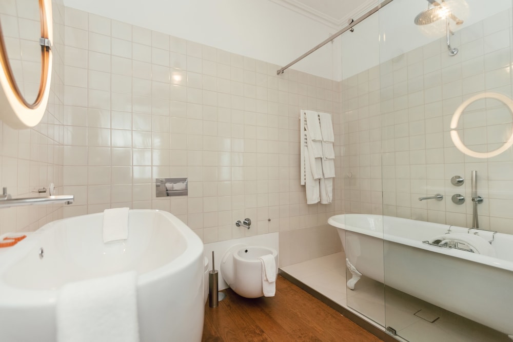 Rosa Et Al Townhouse 46/50