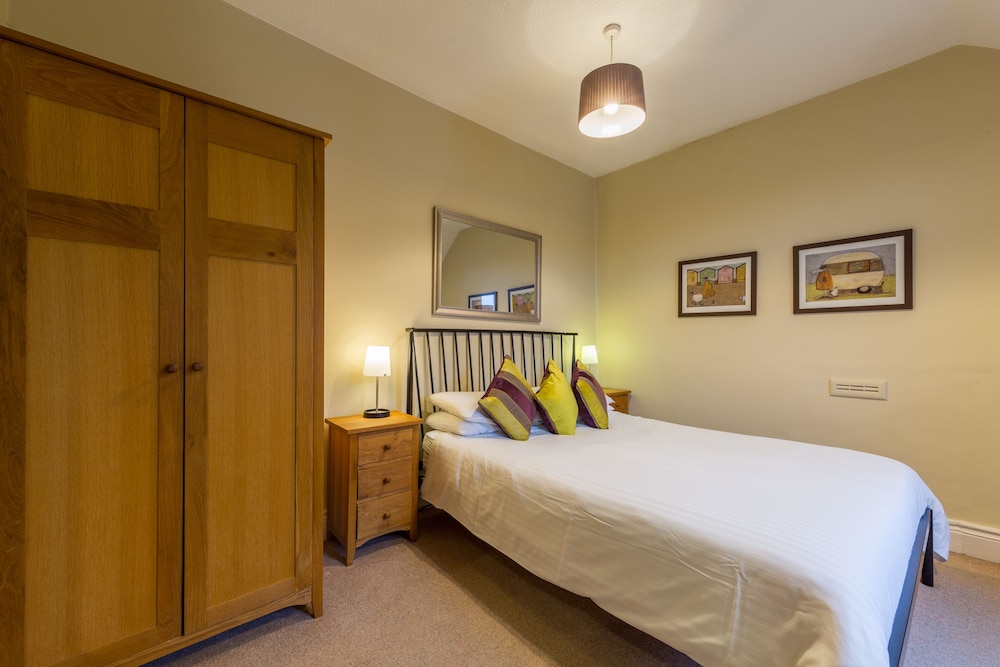 The Gables Guest House 8/50